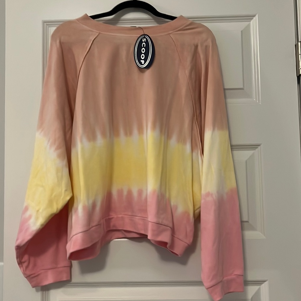 Raglan Sweatshirt, Size XXL/3XL, New with tags, Tie Dye